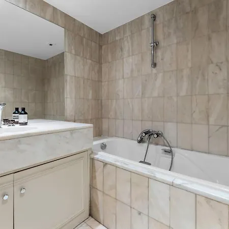 Le Ranelagh Apartment *